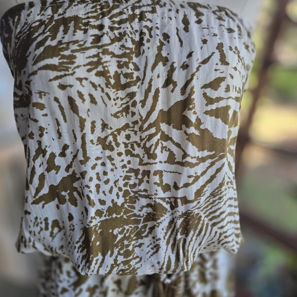 Blue Island Cream Olive Green Abstract Print Strapless Jumpsuit Size Small - Picture 3 of 17